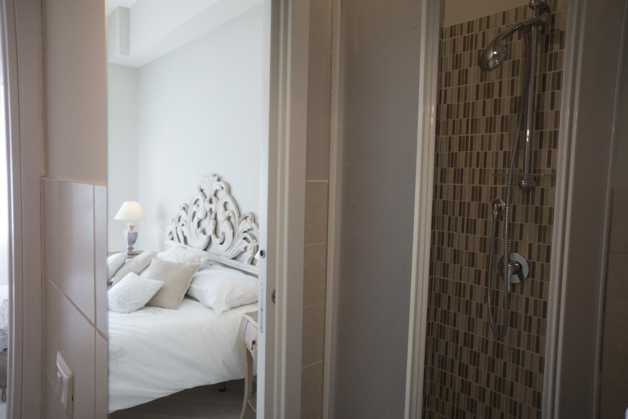 B&B Donna Ada Σαλέρνο Εξωτερικό φωτογραφία